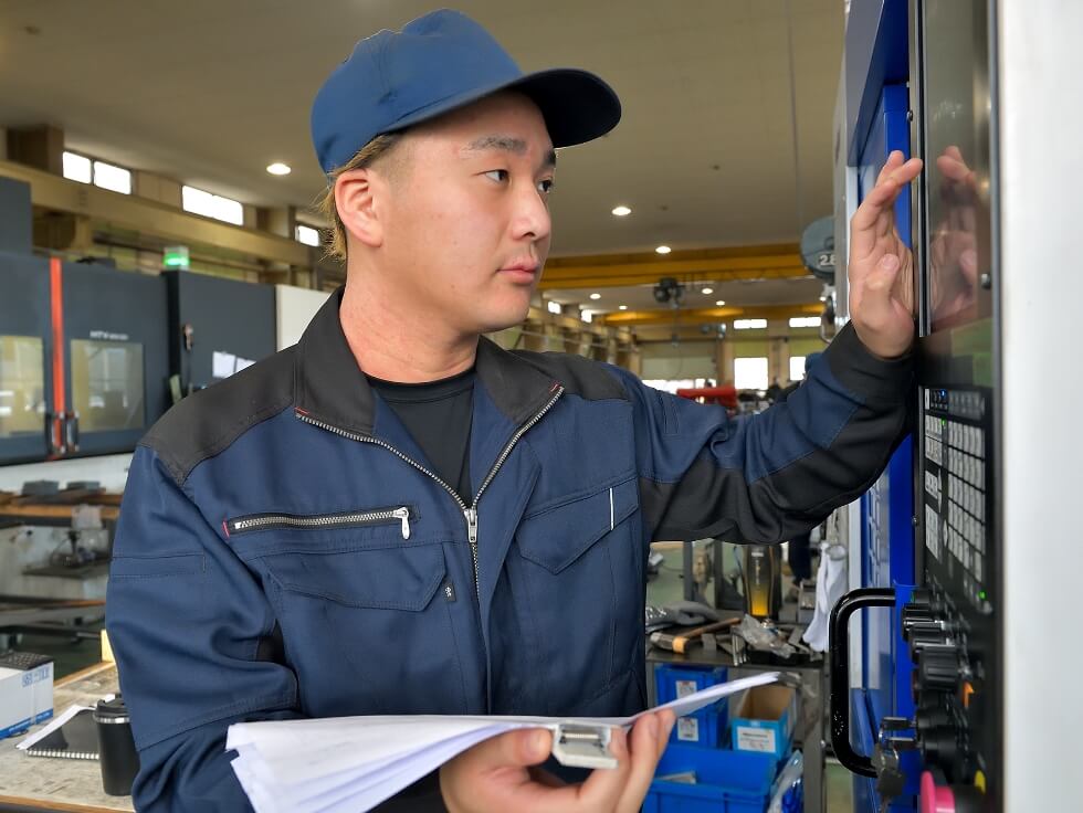 先輩社員の声